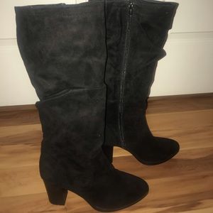 White mountain heeled boots